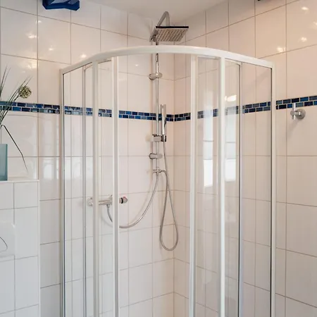 Ferienwohung Galerie Apartment Elmenhorst/Lichtenhagen